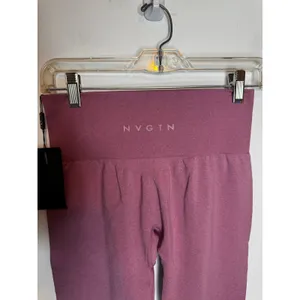NVGTN Mauve Purple Contour Seamless High Waisted Workout Gym Leggings Size M thumbnail 8