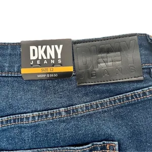 New Women’s DKNY Mid Rise Denim Skirt Size 12 thumbnail 5