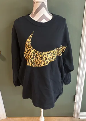 Nike Women's Crew Neck Sweater thumbnail 1