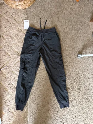 Lululemon Joggers thumbnail 2