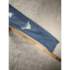 Levi's Men's '94 Baggy Jeans - Light Wash Blue Denim Jeans Relaxed Fit thumbnail 9