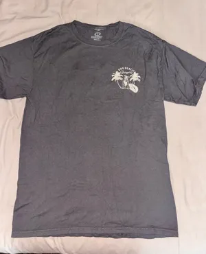 Dog Beach Tshirt Gray Size M thumbnail 1