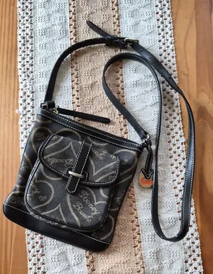 Y2K Dooney & Bourke signature heart monogram Flap canvas crossbody bag purse thumbnail 1