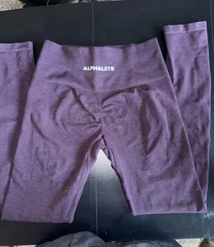 Alphalete Amplify Leggings thumbnail 1