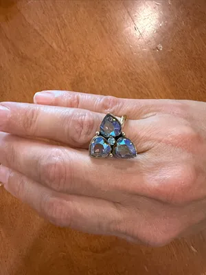Adjustable Gold-Tone Ring with Iridescent Purple-Blue Teardrop Stones thumbnail 8
