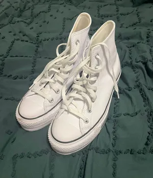 White Size 8.5 thumbnail 1