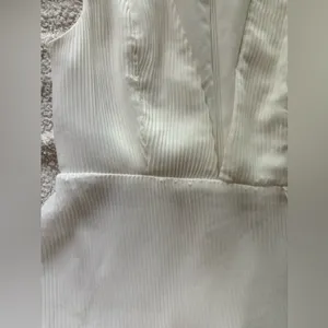 NBD Lexi Midi Dress with Plunge Neckline thumbnail 9