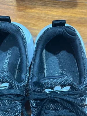Adidas Women’s Sneakers Black White thumbnail 11