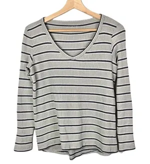 American Eagle‎ AEO Gray Striped Ribbed Thermal Plush Long Sleeve T-Shirt S thumbnail 1