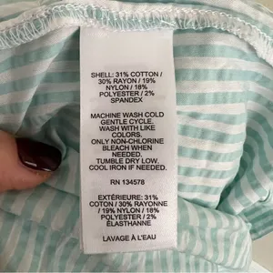 Vineyard Vines Seersucker Striped Romper in Aqua Size Large Short Sleeve thumbnail 11