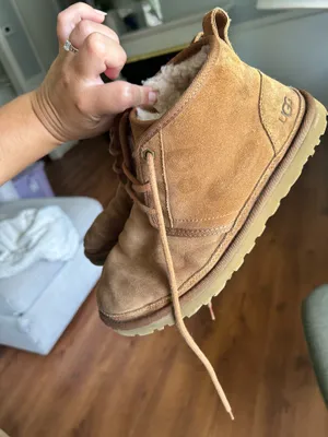 UGG Boots thumbnail 3