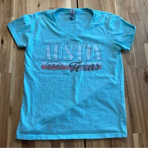Gildan Austin Texas Graphic V-Neck T-Shirt Women’s Medium Teal Blue thumbnail 1
