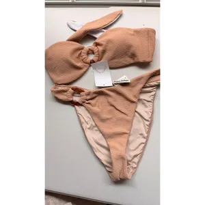 Dippin Daisys‎ Bikini Set Womens Peach Waffle Knit Ring Detail Swimsuit NWT thumbnail 3