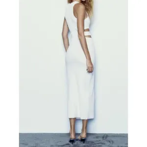 Zara Long Fitted Dress With Cut-Out Detail White Size M thumbnail 3