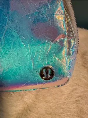 Lululemon Everywhere Iridescent Belt Bag Silver thumbnail 2