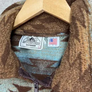 Black Mountain Outdoor‎ Women L Southwestern Fleece Jacket Brown Turquoise USA thumbnail 2
