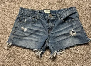 Aeropostale low rise short  thumbnail 1