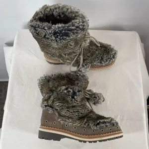 Sam Edelman Blanche Fur Boot‎ in Grey Brown Size 8.5 thumbnail 3