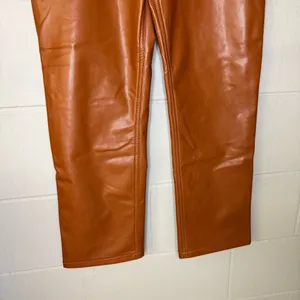 NWT Abercrombie & Fitch The 90s Straight Ultra High Rise in Cognac Leather 28/6 thumbnail 4