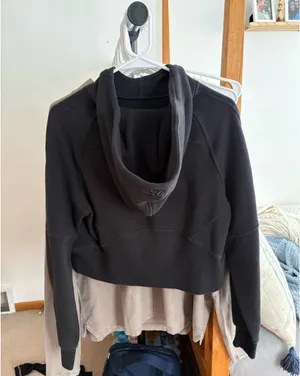 Lululemon Scuba Hoodie thumbnail 3
