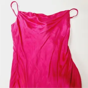 Lovers and Friends Noah Wrap Dress‎ Hot Prink size xS Midi Barbiecore thumbnail 8