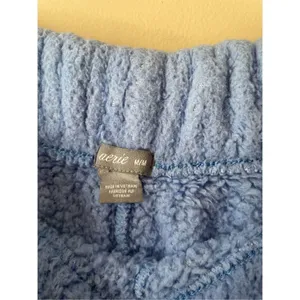 Aerie sherpa pajama shorts thumbnail 2