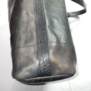 Lucky Brand Pebbled Leather‎ Tote Shoulder Bag Gray Unlined 14x12x6" thumbnail 4