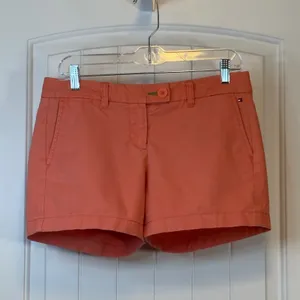 Tommy Hilfiger 4 Womens Coral Chino Shorts Coastal Mid Rise Preppy Summer Khaki thumbnail 2