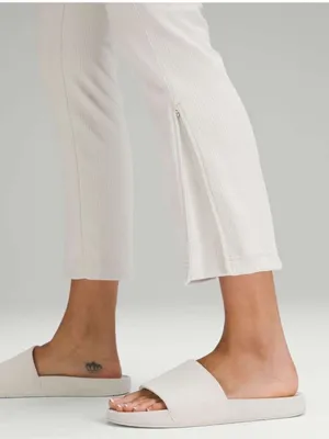 Lululemon Ribbed Softstreme Zip-Leg High-Rise Cropped Pants 25" in Bone Size 10 thumbnail 9