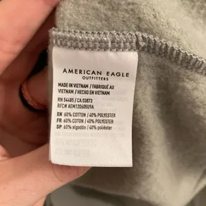 American Eagle Light Green Leopard Print Cropped Sweatshirt - Size M thumbnail 5