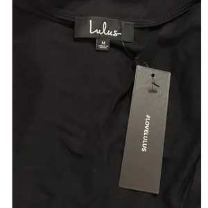 Lulus Forget Me Knot Black Midi Wrap Dress size Medium NWT thumbnail 5