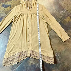 Monoreno Boho Hooded Ruffle & Crochet Dress Size Small thumbnail 7