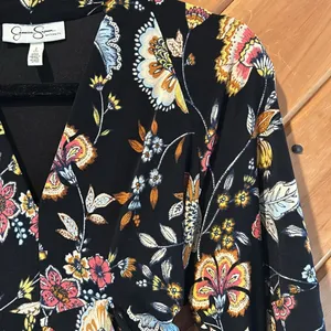 Jessica Simpson maternity black floral maxi bell sleeve dress thumbnail 7