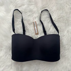 Skims Body Wireless Strapless Bra Onyx Size 34DDD thumbnail 2