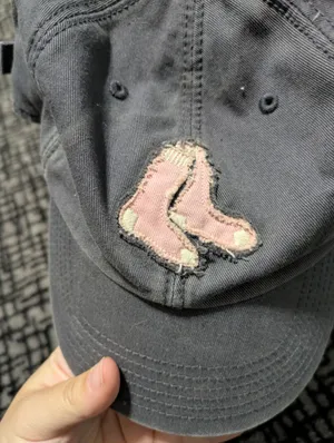 Vintage MLB Boston Red Sox Gray And Pink Adjustable Baseball Cap thumbnail 2
