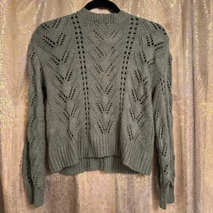 American Eagle Olive Green Pointelle Open Knit Cropped Cardigan XS thumbnail 2