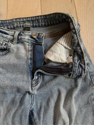 American Eagle Light Blue Mom Jeans thumbnail 5