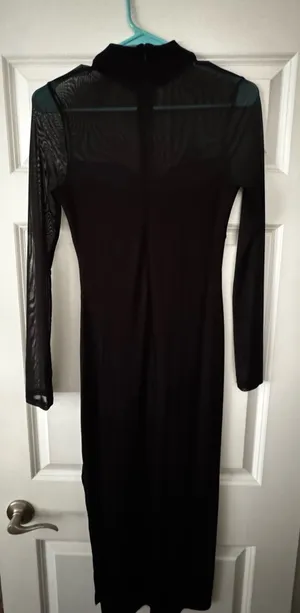 Petal & Pup Farrow Long Sleeve Midi Dress Black thumbnail 2