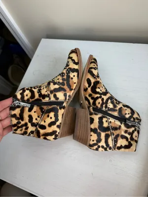 Gianni Bini NWOT Brycin Studded Calf Hair Ankle boots Sz 5.5 thumbnail 8