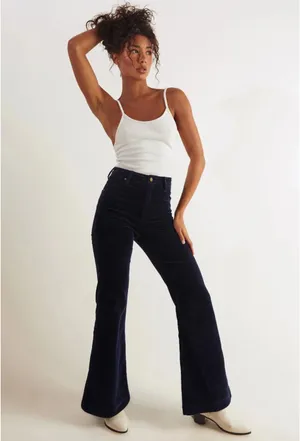 Rolla's womens Navy Eastcoast Flare Corduroy Jeans size 25 US (7 AUS) thumbnail 2