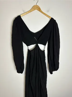 Indah Julie Solid Ruched Bodice Cutaway Maxi Dress in Black Sz M thumbnail 6