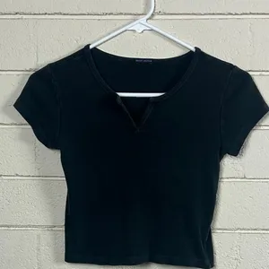 Brandy Melville Black Ashlyn Top one size thumbnail 5
