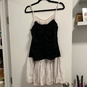 Lush Two Tone Lace Bubble Hem Minidress thumbnail 3