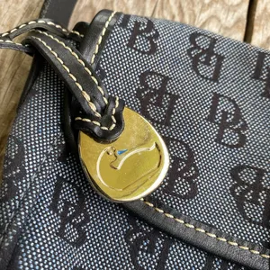 Cute Dooney & Bourke shoulder bag thumbnail 2