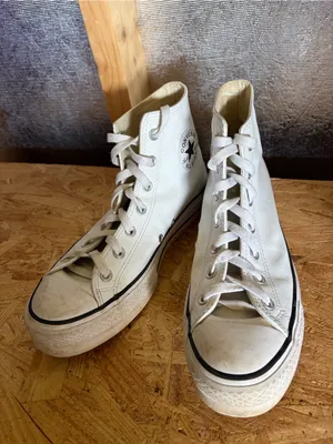 Converse White High-Top White Leather Sneakers women’s 10 thumbnail 2