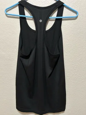 Lululemon Swiftly Tech Racerback Tank Black Size 8 Seamless Running thumbnail 2