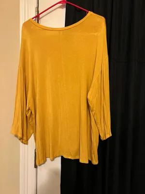Blouse Gold Size L thumbnail 2