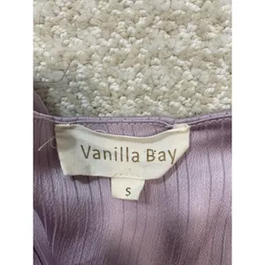 Vanilla Bay maternity long lilac V-neck pleated dress, size S thumbnail 8
