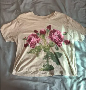 Graphic Tee TJ Maxx Cropped thumbnail 1