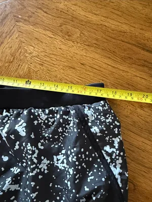 Under Armour Running Shorts thumbnail 2